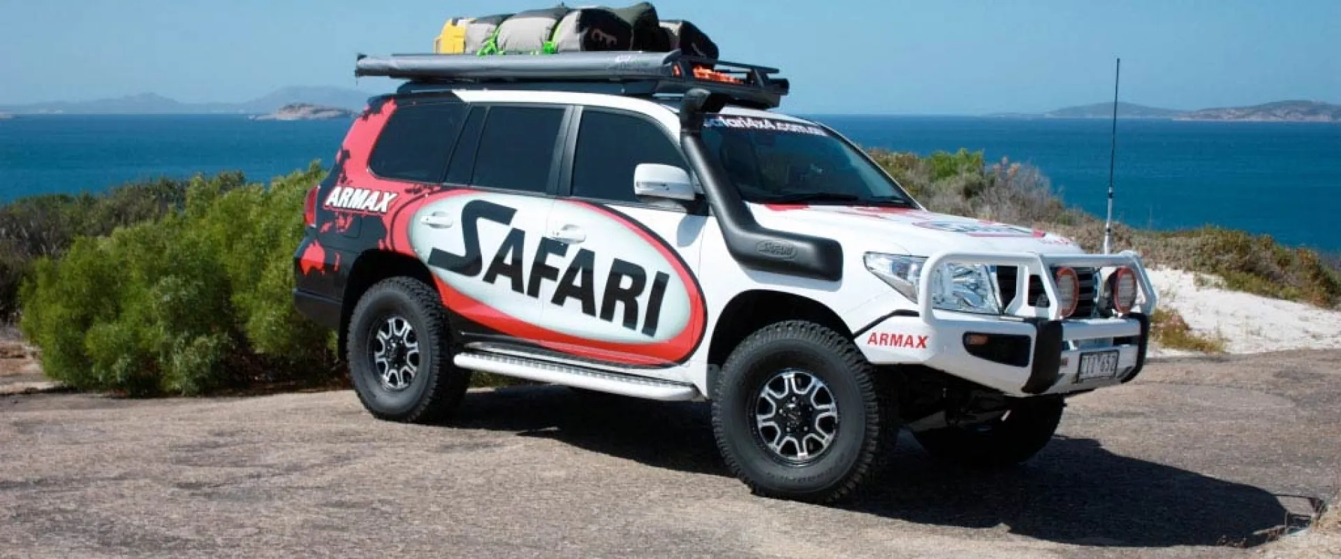 ROH Octagon alloy wheels - Safari 200 Series LandCruiser
