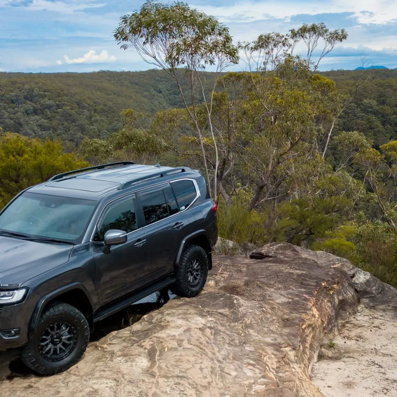 ROH Wheels teams up with Project 300